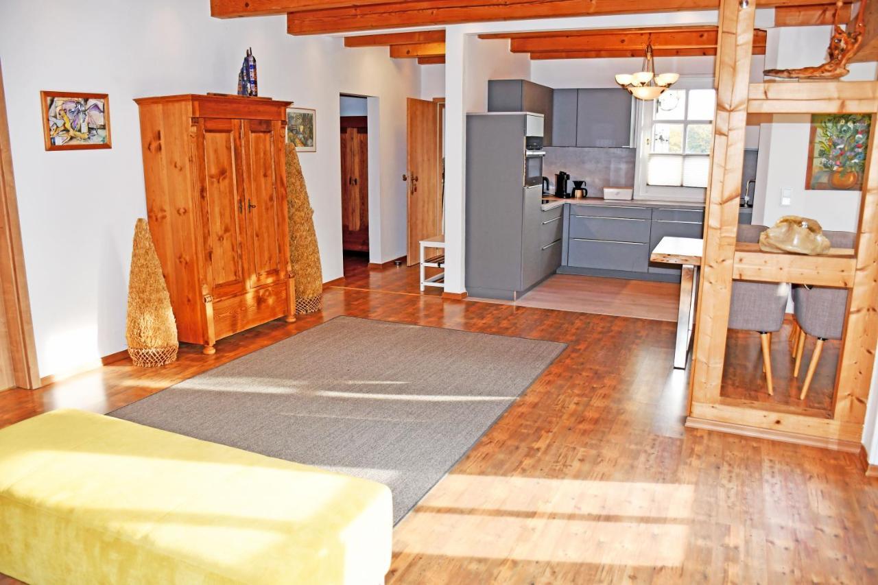 Reetdachfachwerkvilla Am Wiesengrund Bergen Auf Rugen Exterior foto